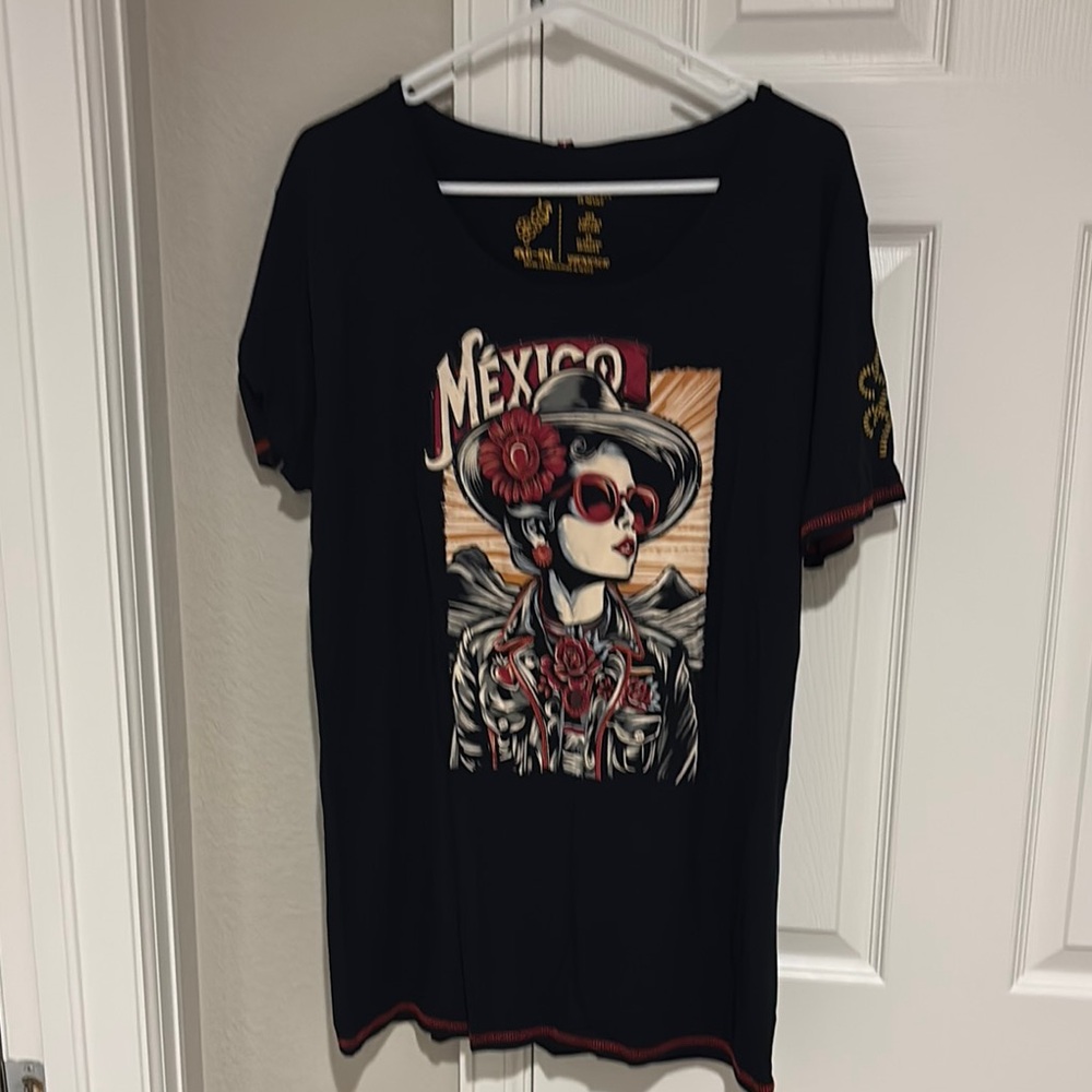 Black Graphic Short Sleeve Tee